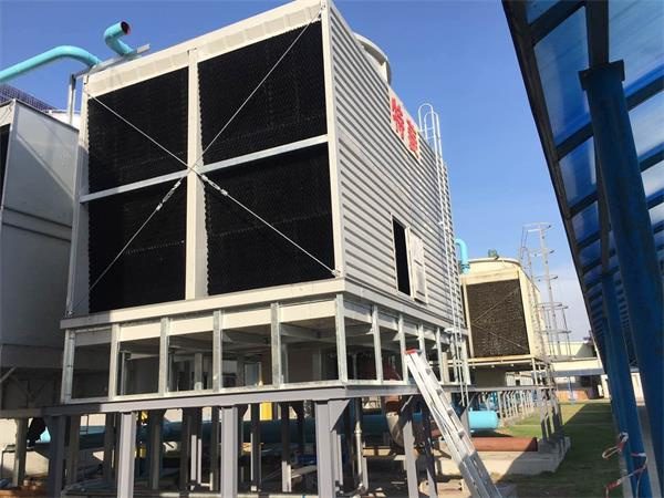 選擇特菱冷卻塔廠家的注意事項(xiàng),特菱冷卻塔定制行業(yè)優(yōu)勢